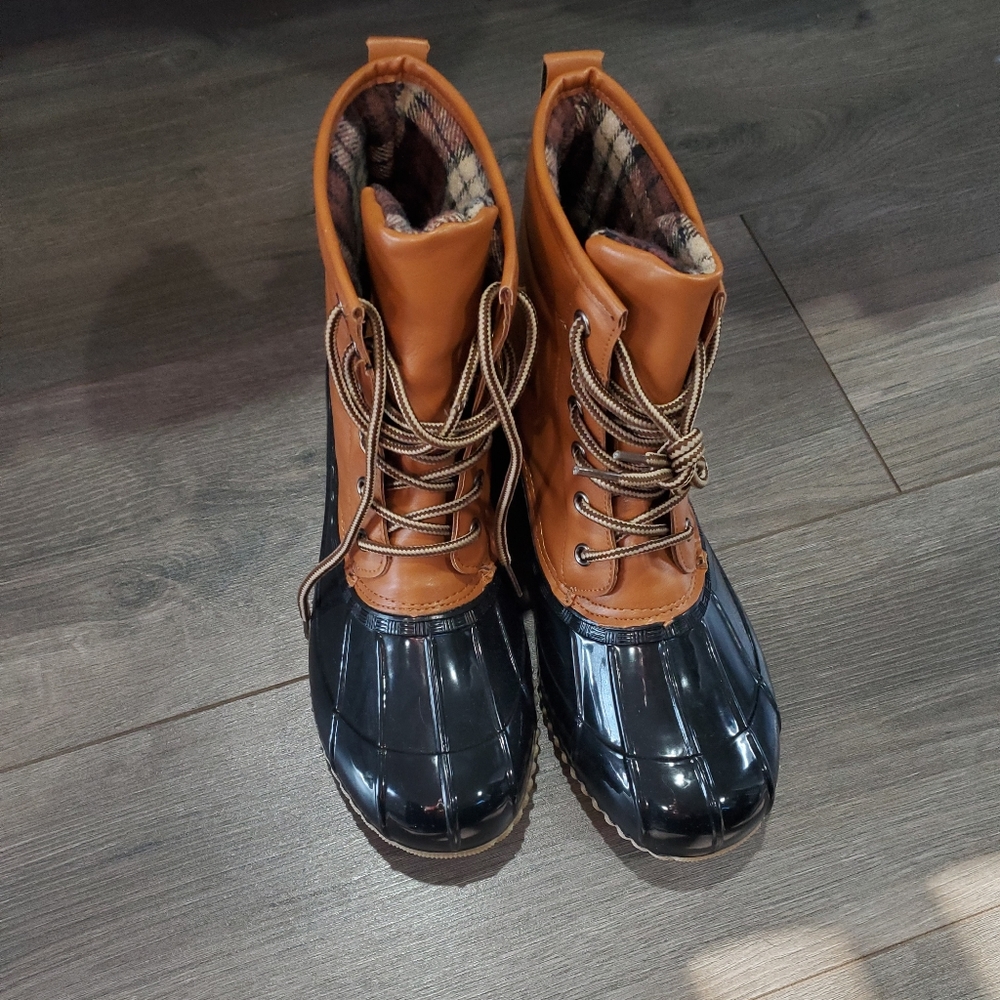 Duck Boots